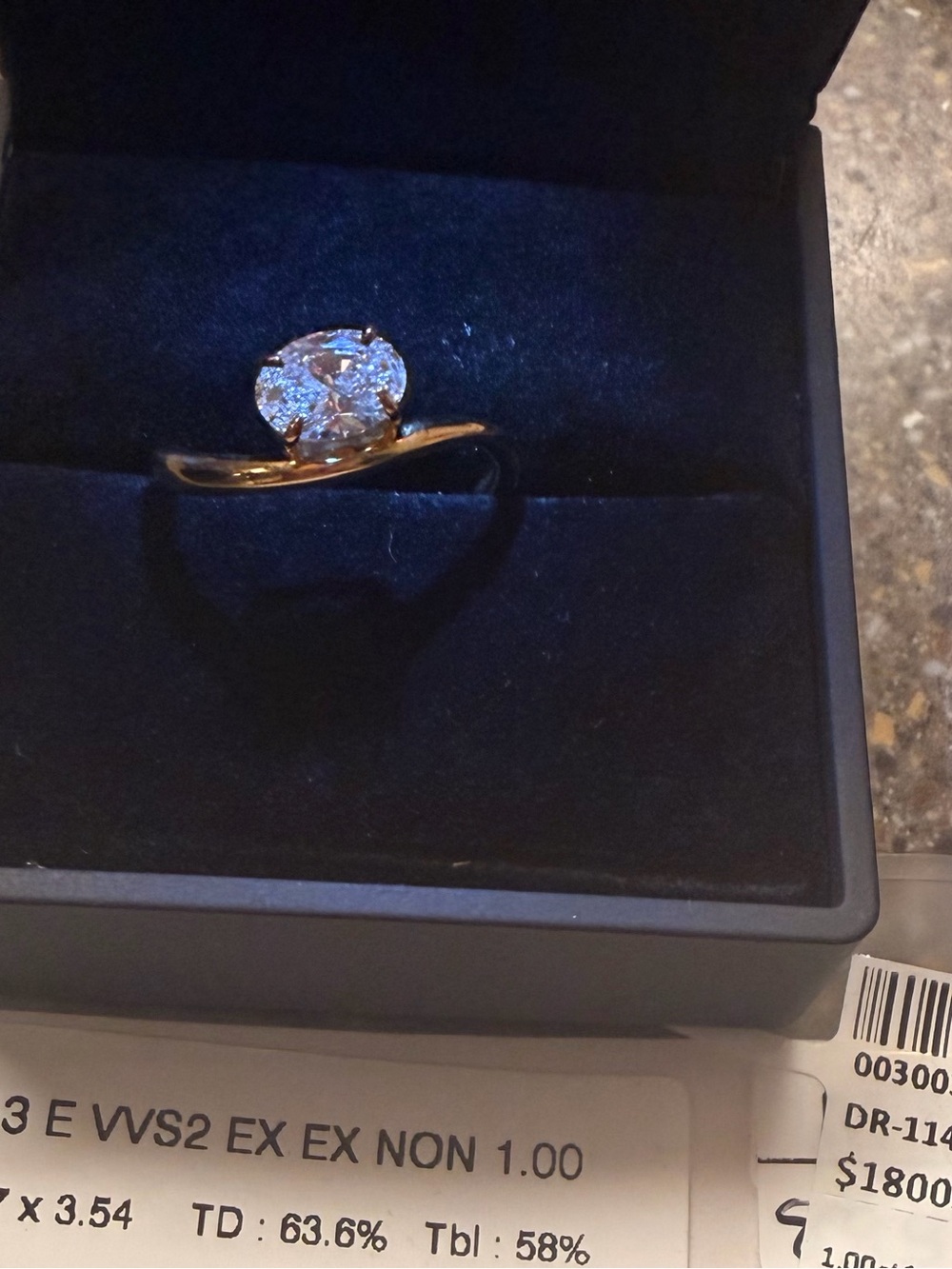 14K Gold and Brilliant Cut Oval 1ctw Lab Grown Diamond Ring IGI certified